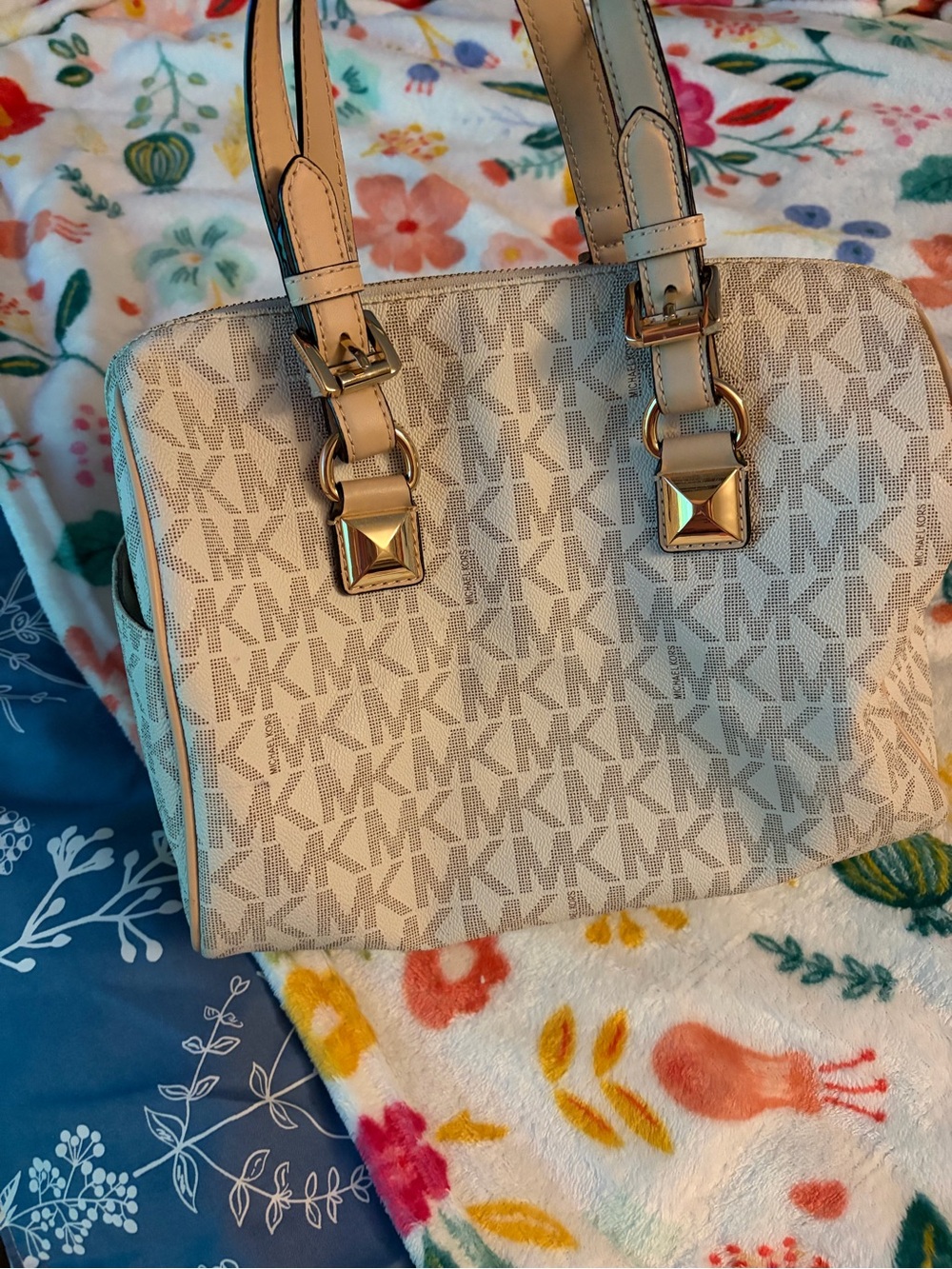 Michael Kors Cream Grayson satchel